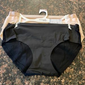 3 pack of women’s panties bikini style in black, tan, & blush